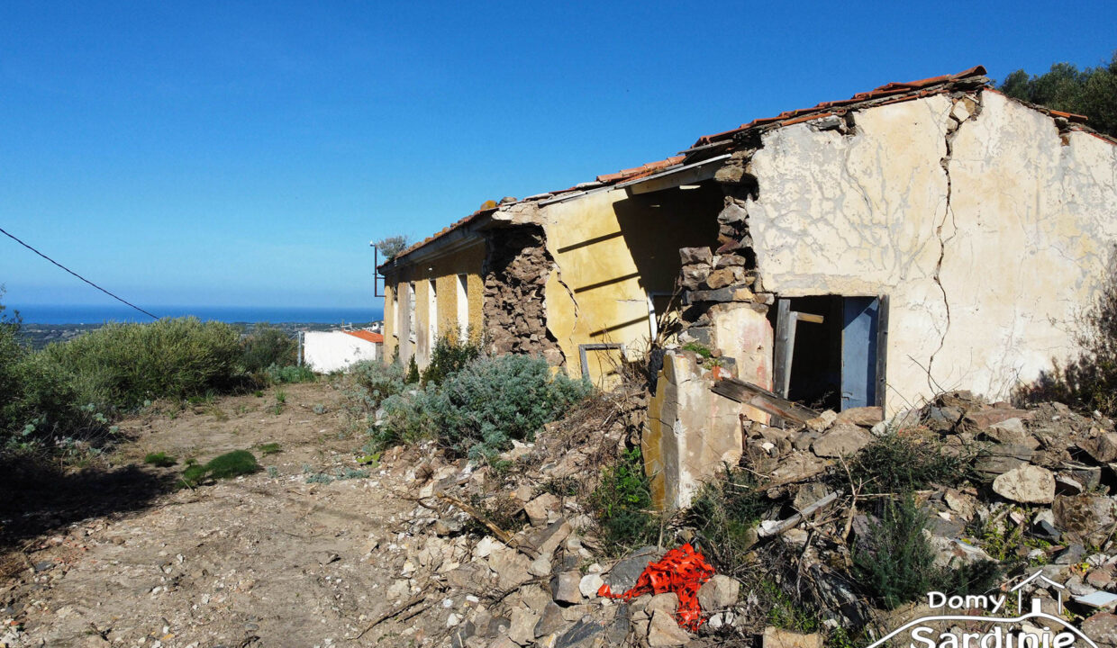 Prodej domu na Sardinii k renovaci